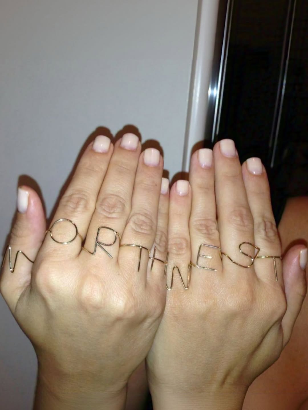 Access_Kardashian_22~5.jpg