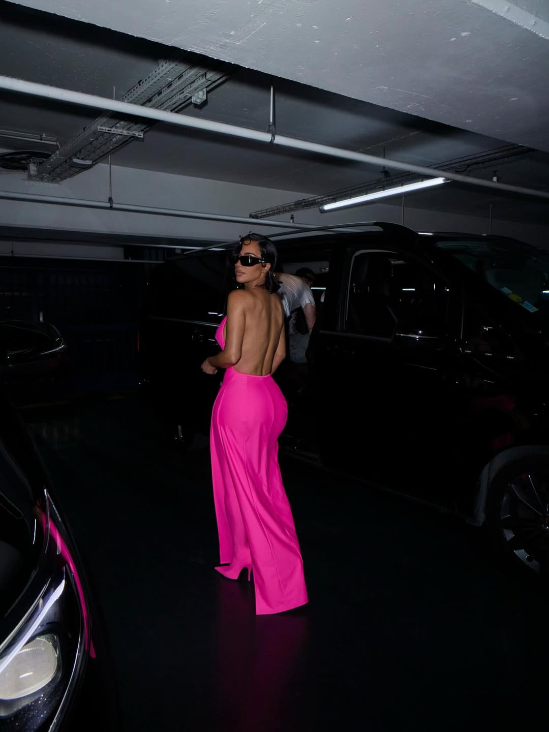 Access_Kardashian_24~5.jpg