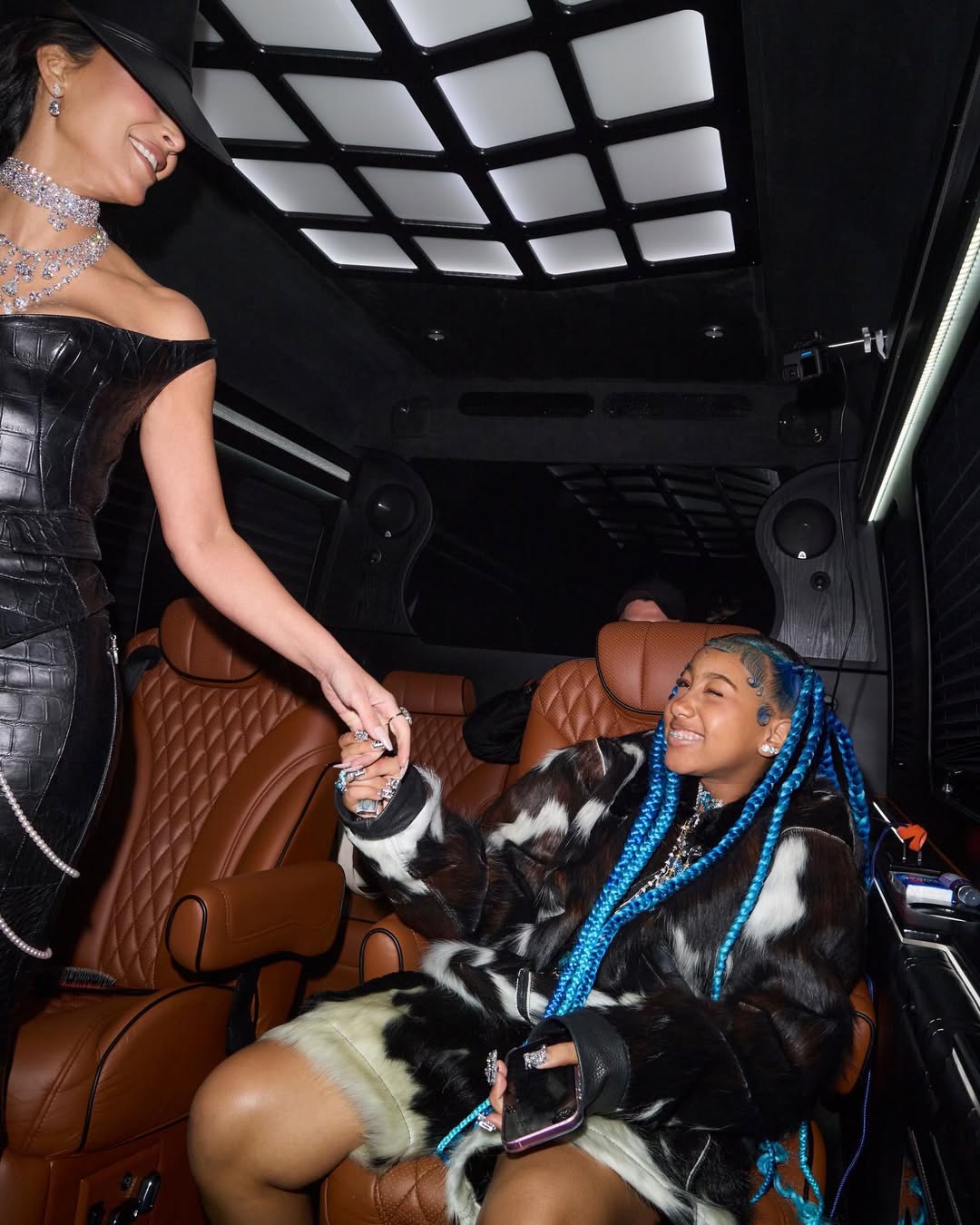 Access_Kardashian_34.jpg