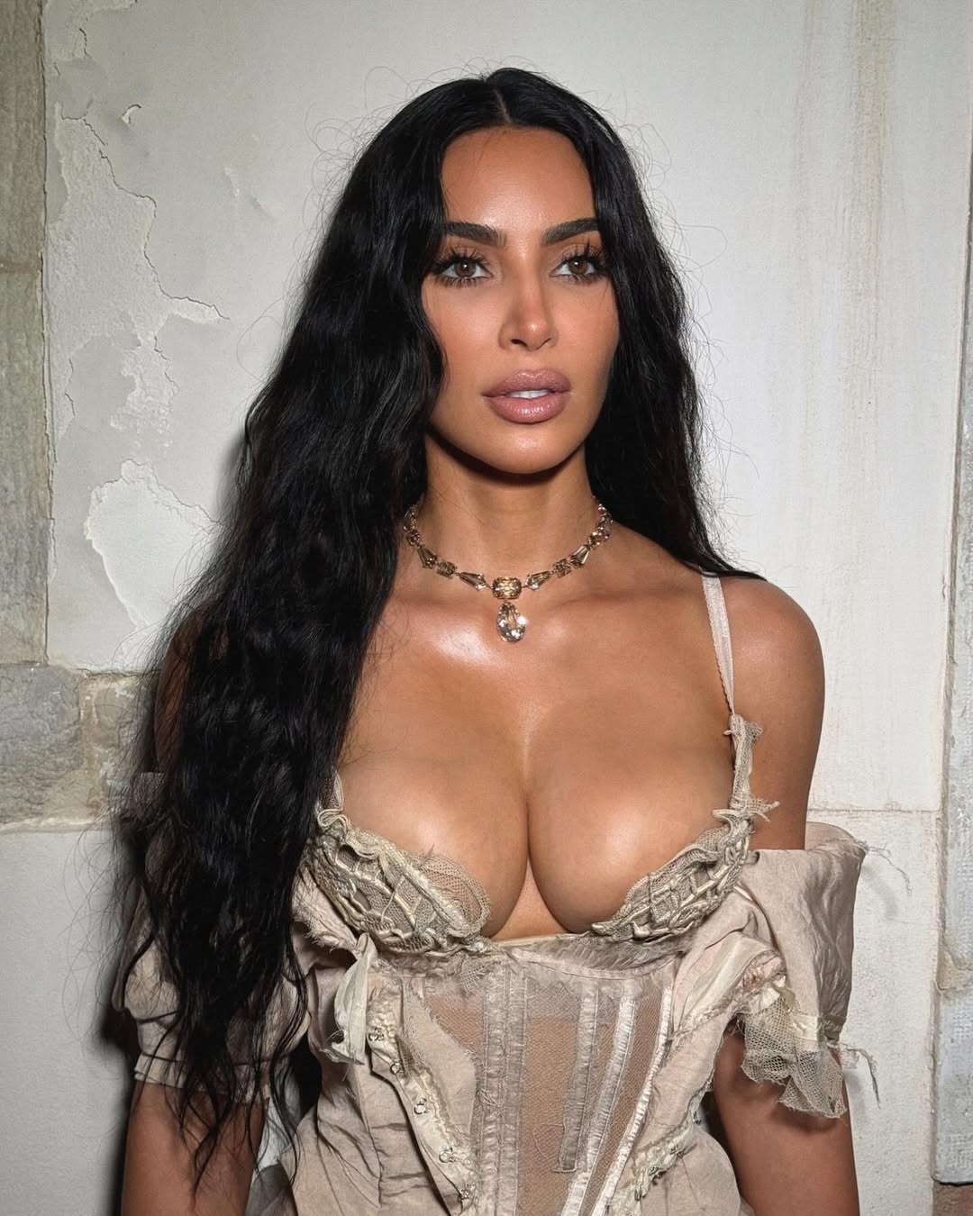 Access_Kardashian_3~21.jpg
