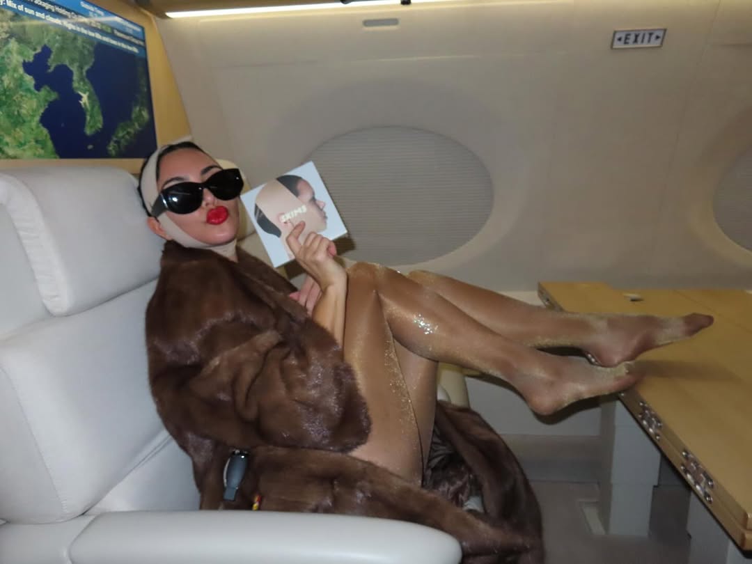 Access_Kardashian_3~24.jpg