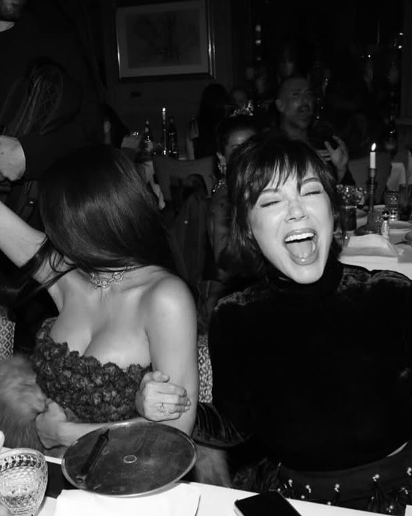 Access_Kardashian_3~42.jpg