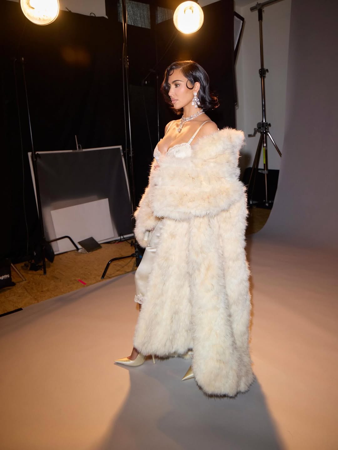 Access_Kardashian_42~1.jpg
