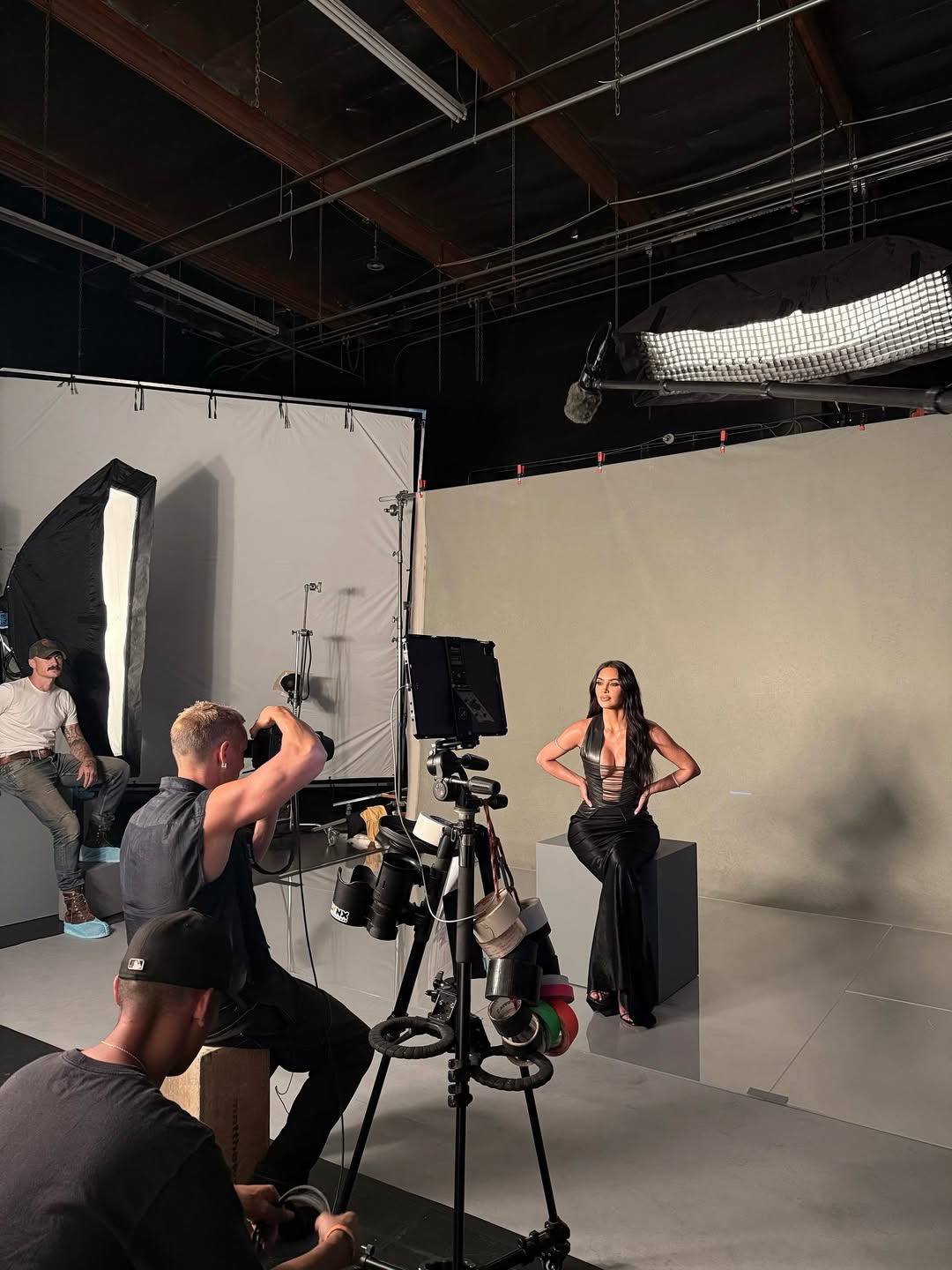 Access_Kardashian_4~24.jpg