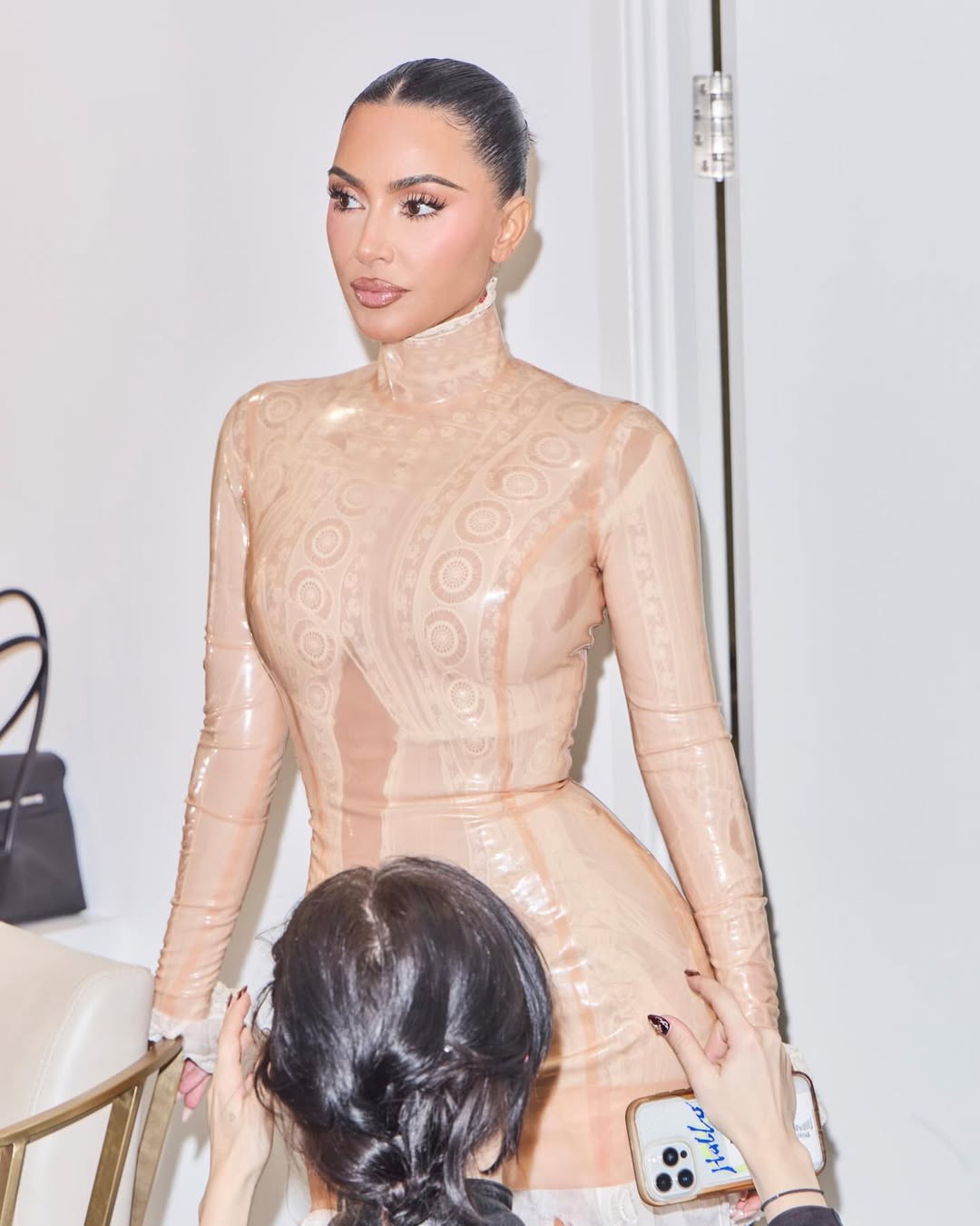 Access_Kardashian_55~0.jpg