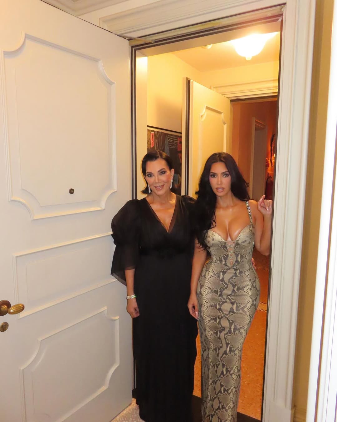 Access_Kardashian_5~17.jpg