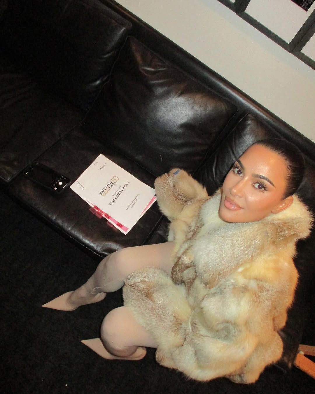 Access_Kardashian_5~2.jpg