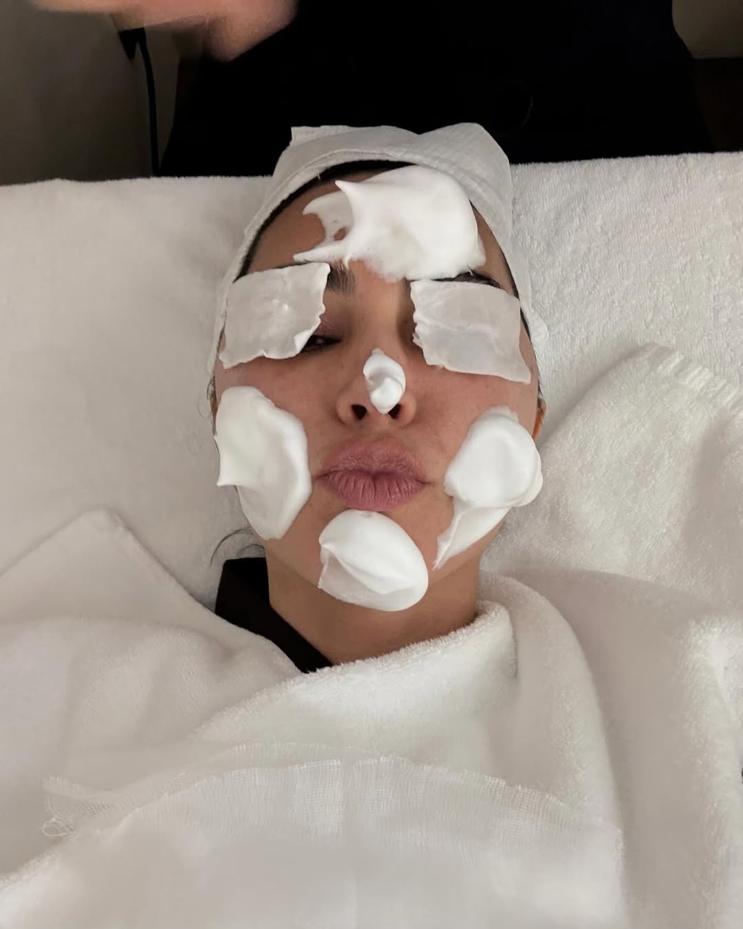 Access_Kardashian_5~22.jpg