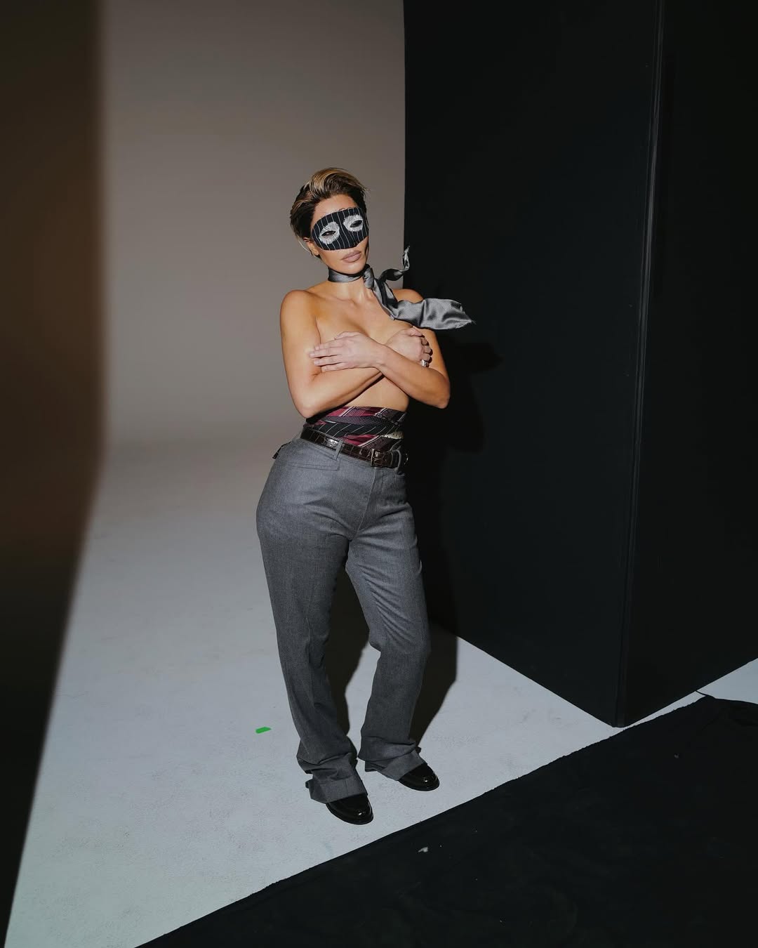 Access_Kardashian_8~35.jpg