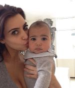 Access_Kardashian_11~17.jpg