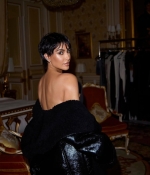 Access_Kardashian_11~30.jpg