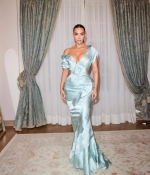 Access_Kardashian_13~33.jpg