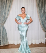 Access_Kardashian_14~30.jpg