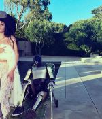Access_Kardashian_16~3.jpg