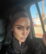 Access_Kardashian_17~25.jpg