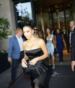 Access_Kardashian_18~5.jpg