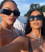 Access_Kardashian_21~6.jpg