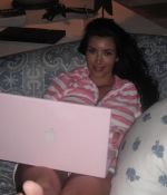 Access_Kardashian_22~0.jpg