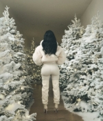 Access_Kardashian_22~8.jpg