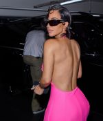 Access_Kardashian_29~2.jpg