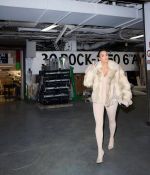 Access_Kardashian_2~2.jpg