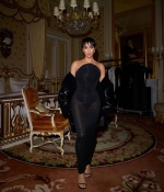 Access_Kardashian_3~29.jpg