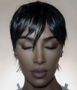 Access_Kardashian_3~33.jpg