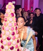 Access_Kardashian_3~34.jpg