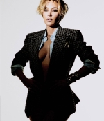 Access_Kardashian_3~37.jpg