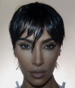 Access_Kardashian_4~29.jpg