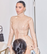 Access_Kardashian_55~0.jpg