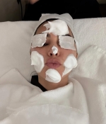 Access_Kardashian_5~22.jpg