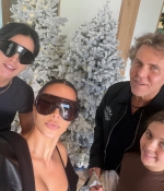 Access_Kardashian_6~39.jpg