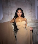 Access_Kardashian_78.jpg
