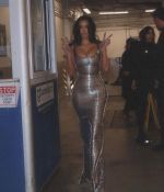 Access_Kardashian_7~3.jpg