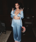 Access_Kardashian_8~34.jpg