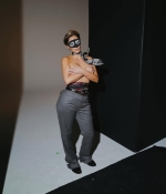 Access_Kardashian_8~35.jpg
