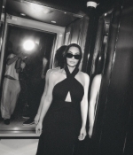 Access_Kardashian_9~21.jpg