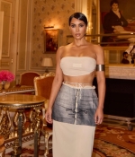 Access_Kardashian_9~25.jpg