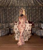 Access_Kardashian_9~8.jpg