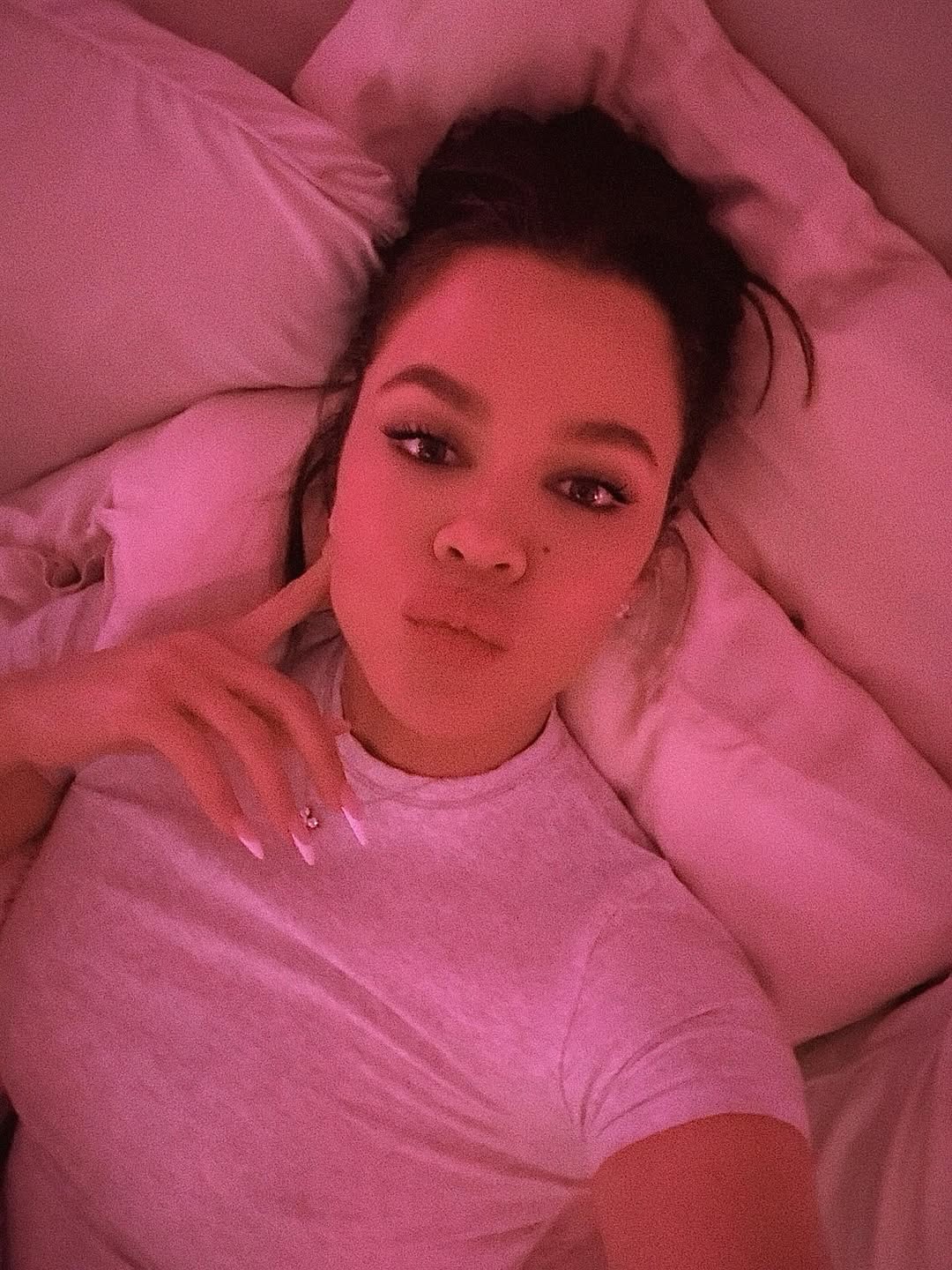 Access_Kardashian_01~1.jpg