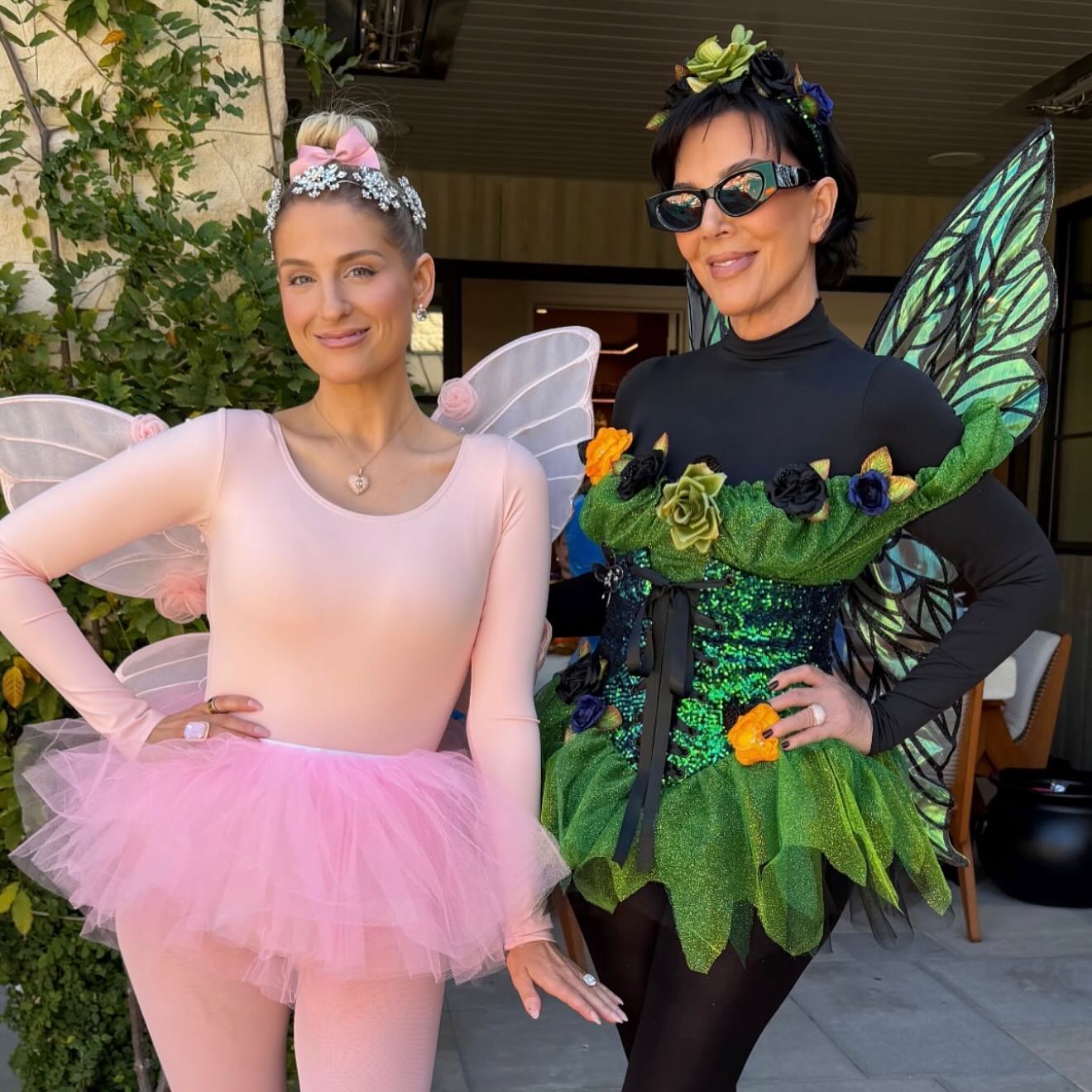 Access_Kardashian_25~0.jpg