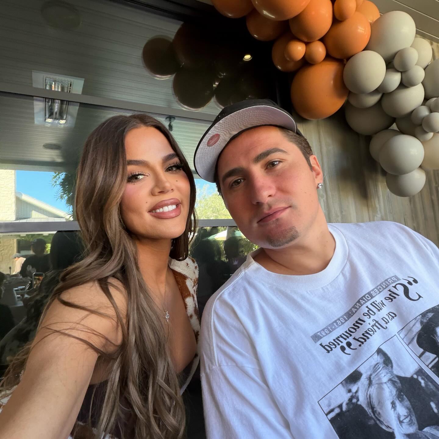 Access_Kardashian_29~0.jpg