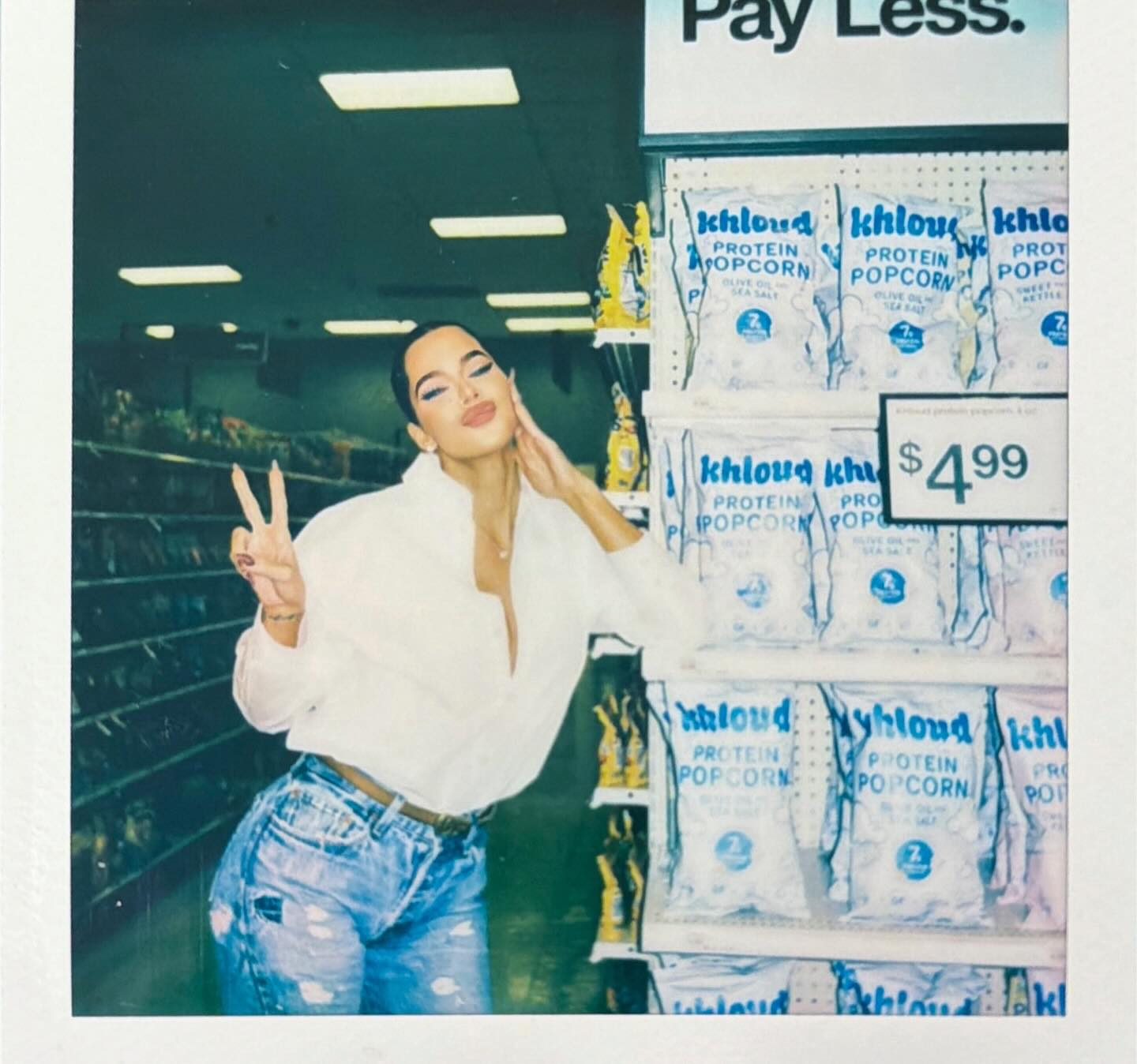 Access_Kardashian_6~21.jpg