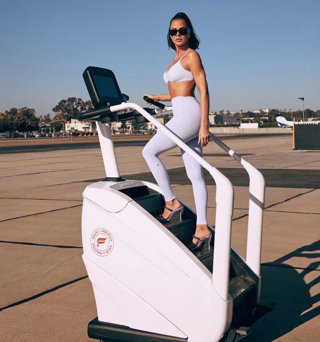 Access_Kardashian_8~17.jpg