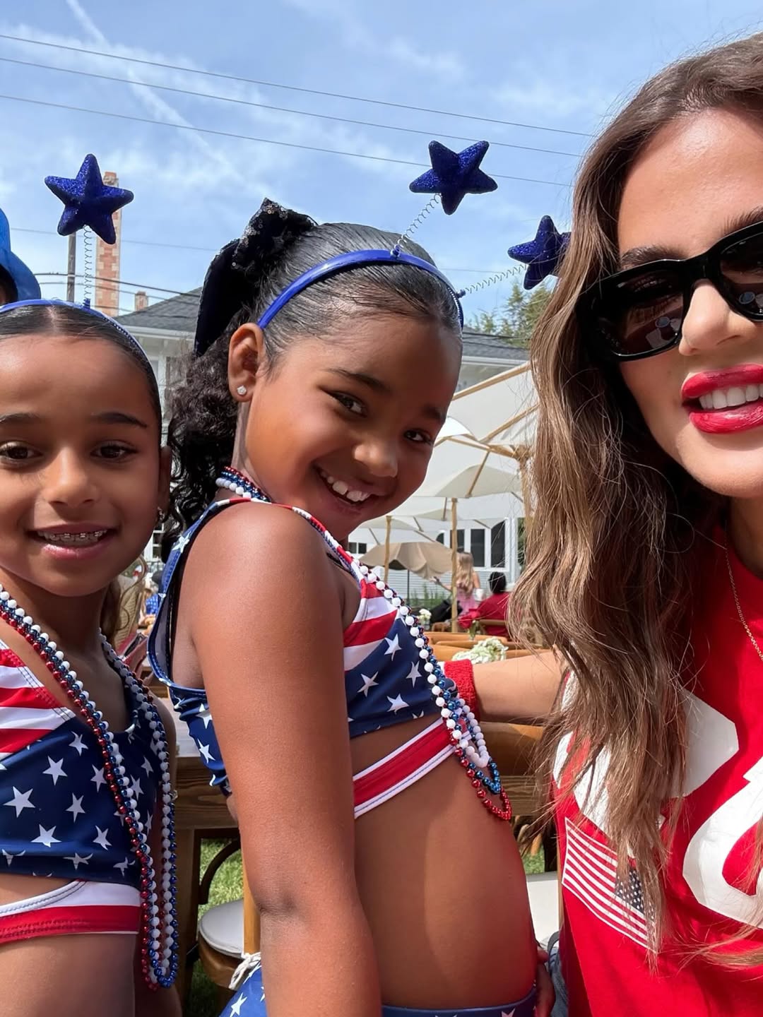 Access_Kardashian_8~9.jpg