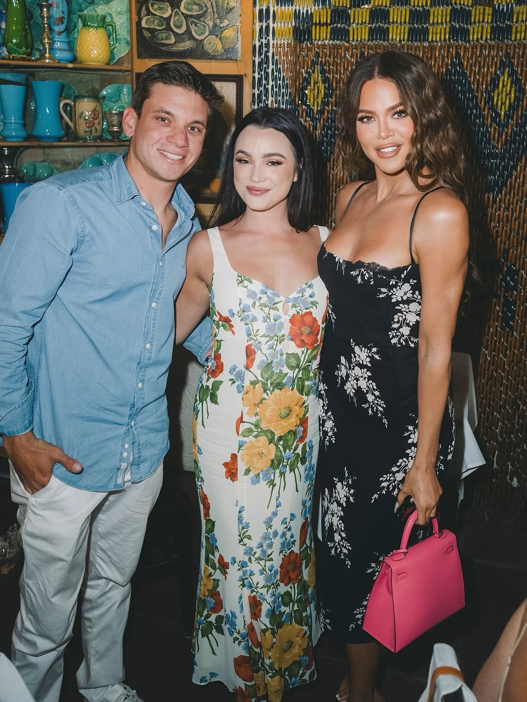 Access_Kardashian_9~12.jpg