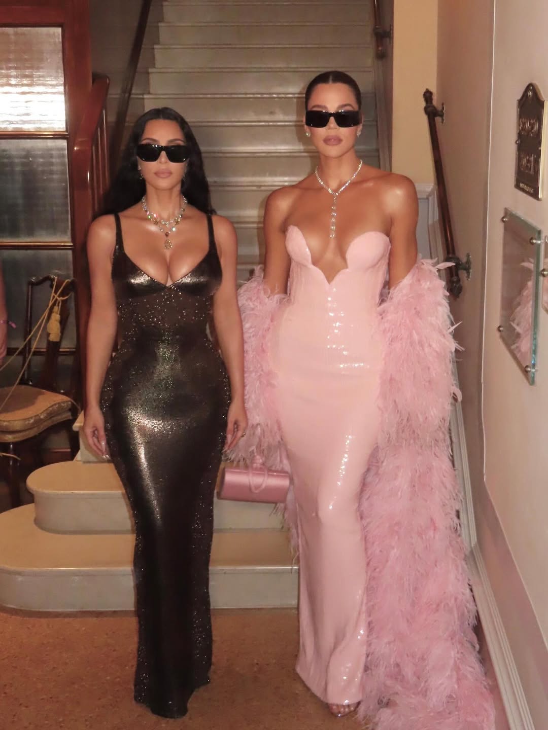Access_Kardashian_9~7.jpg