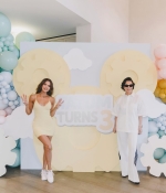 Access_Kardashian_10~10.jpg