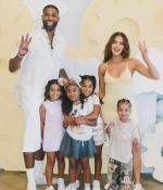 Access_Kardashian_14~8.jpg
